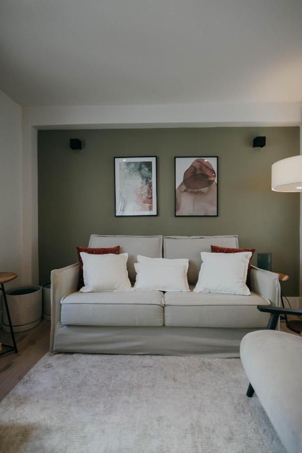 Elegant And Luxury 2Bd 2Bth- Alfalfa セビリア エクステリア 写真