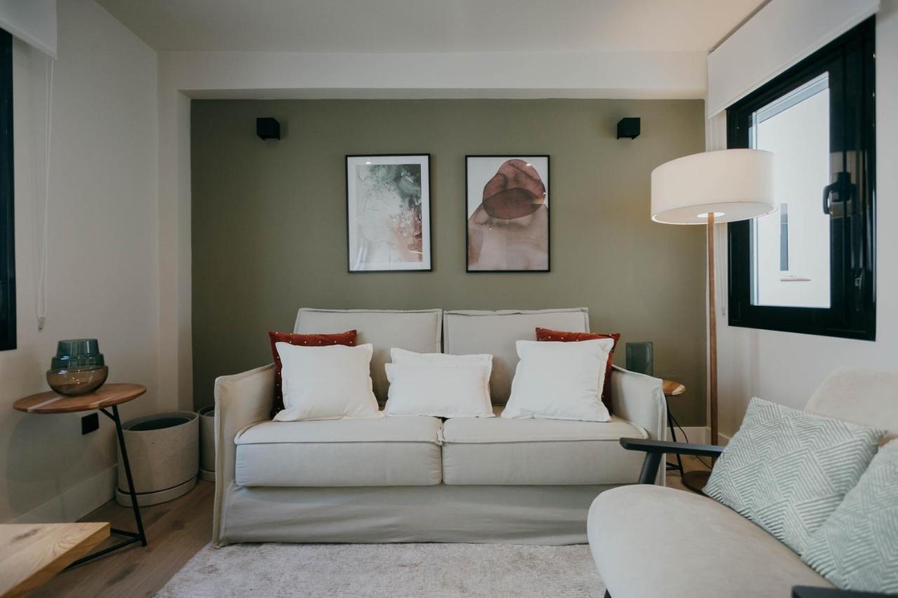 Elegant And Luxury 2Bd 2Bth- Alfalfa セビリア エクステリア 写真
