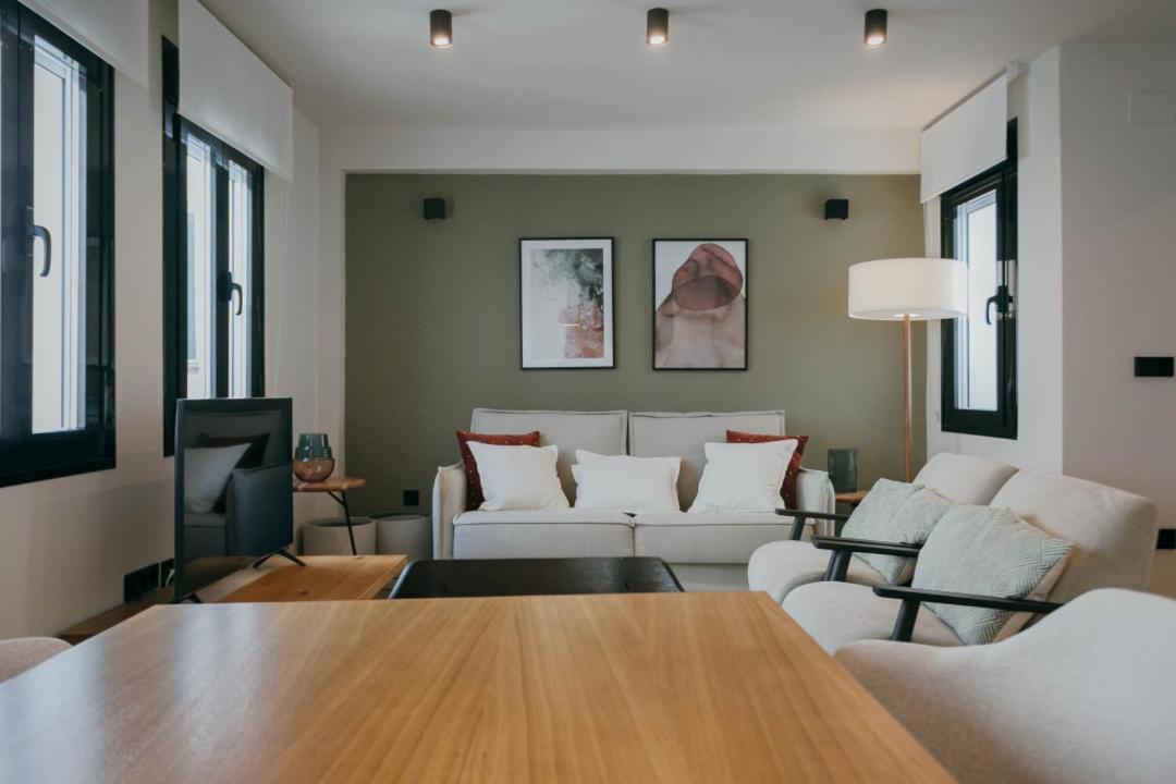 Elegant And Luxury 2Bd 2Bth- Alfalfa セビリア エクステリア 写真