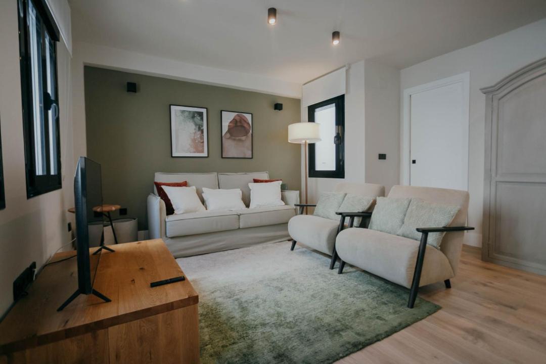 Elegant And Luxury 2Bd 2Bth- Alfalfa セビリア エクステリア 写真